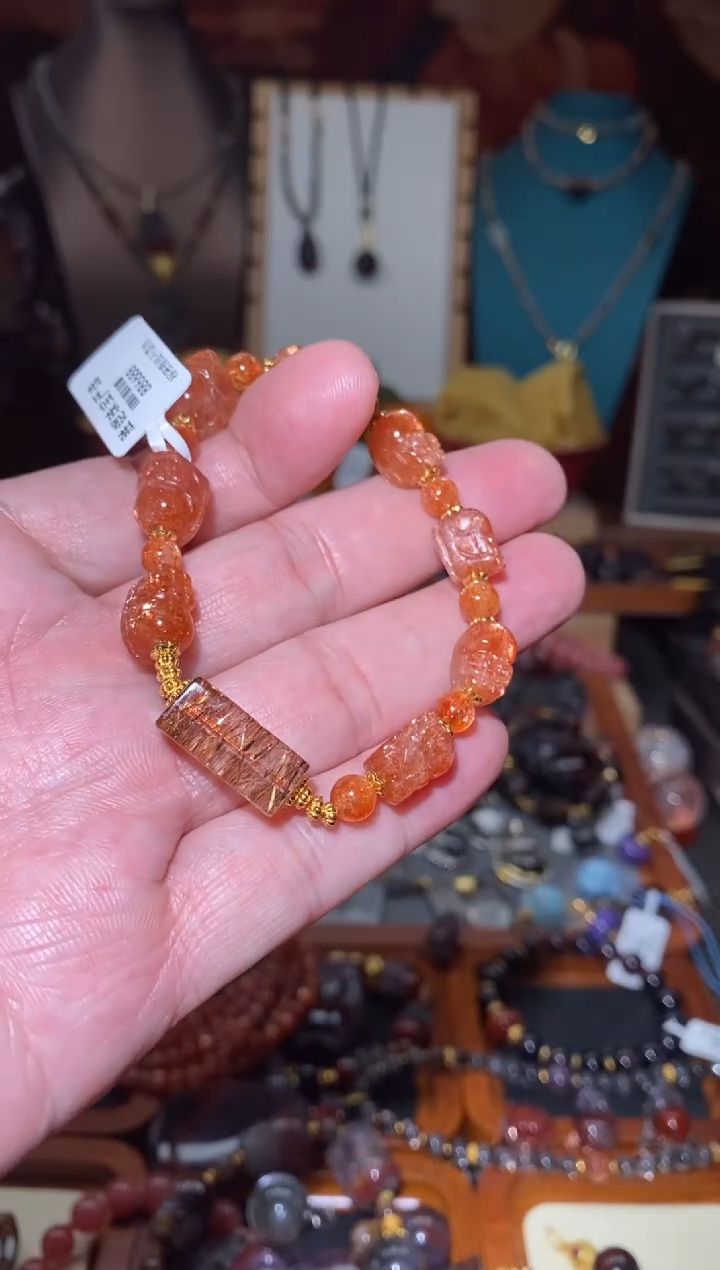 【闪购商品】长石手串未镶嵌金太阳貔貅手串