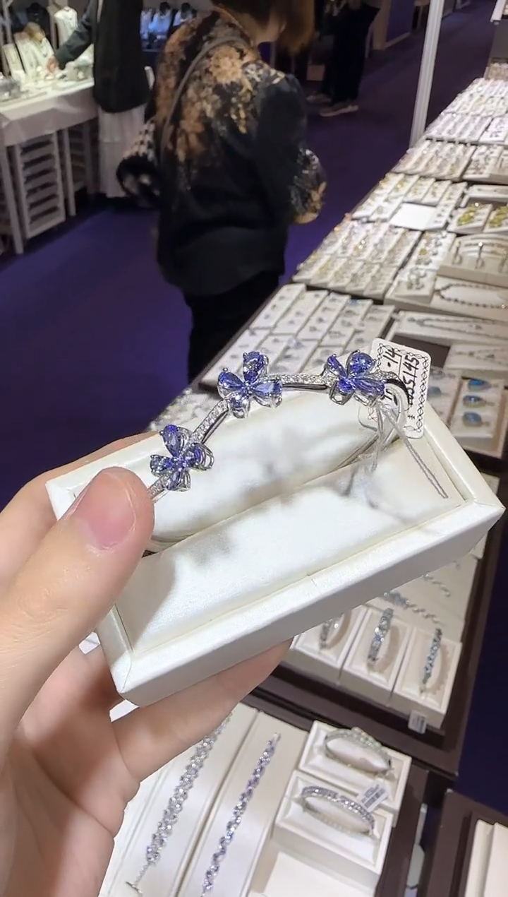 【闪购商品】坦桑石手镯银S925镶嵌4*6mm设计款