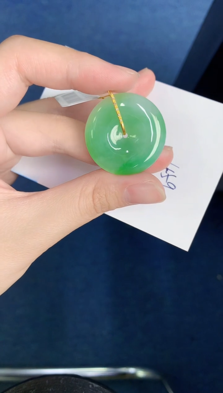 【闪购商品】翡翠颈饰18K金镶嵌000000000