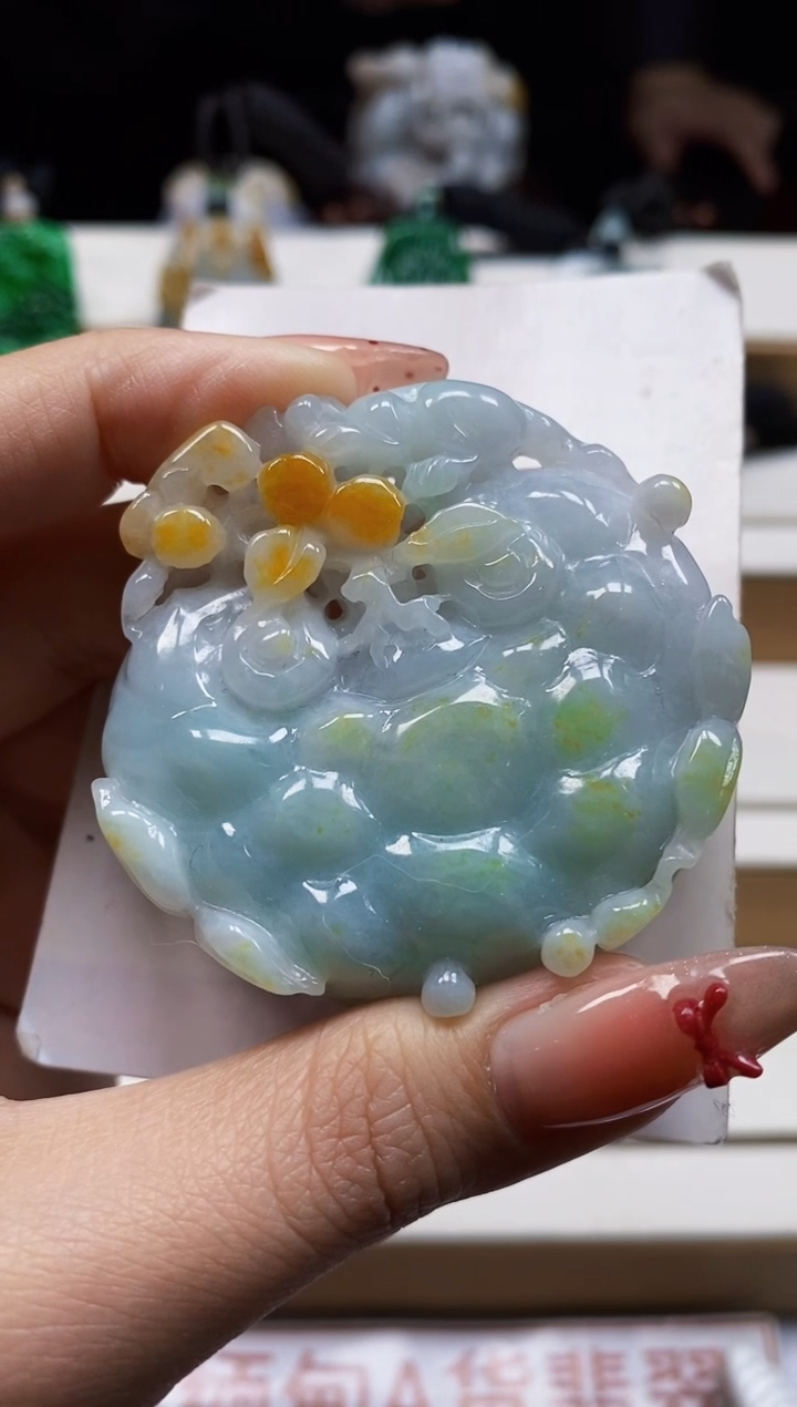 颈饰未镶嵌翡翠翡翠A货