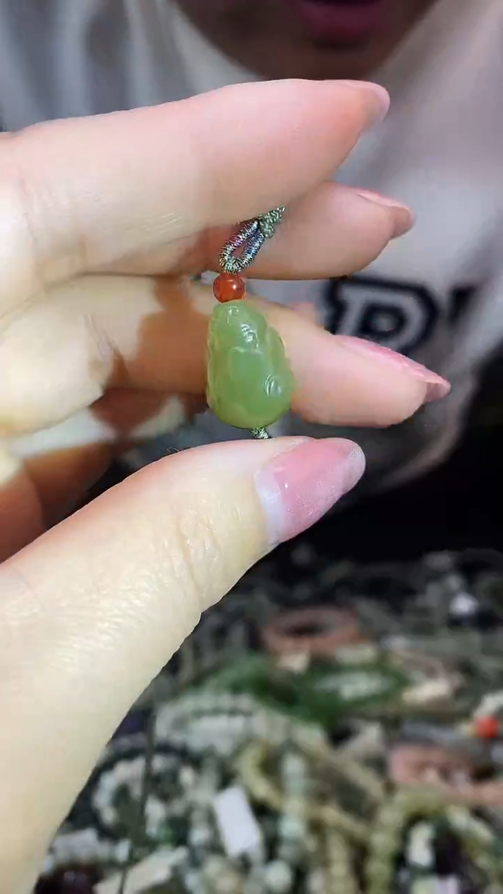 颈饰未镶嵌和田玉多样性发货，拍一发一