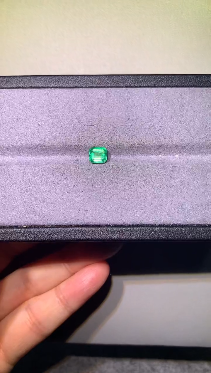 【闪购商品】祖母绿裸石未镶嵌1.25ct微油INT吉尔德A250