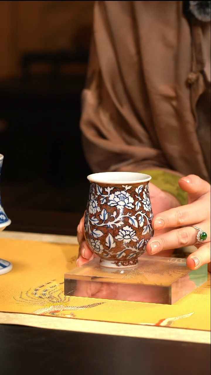 L预售15天先发茶巾元邑釉里红混底四相牡丹玉兰杯