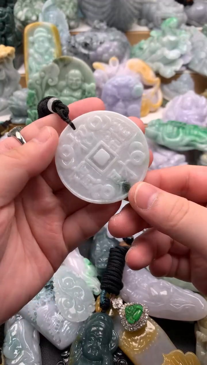 吊坠(不含链)未镶嵌翡翠1