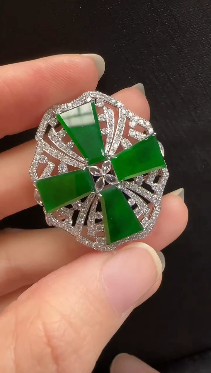 18K金镶嵌挂件翡翠701无事牌一个