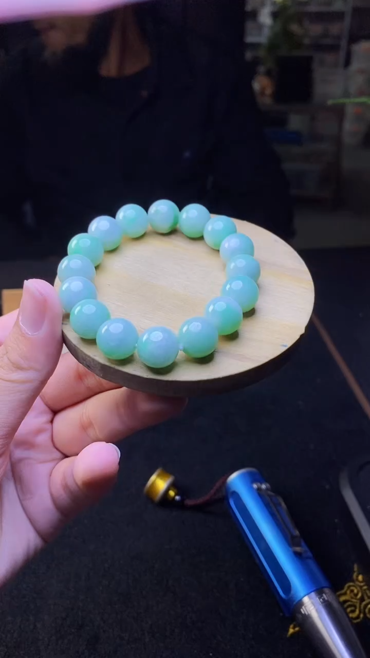 定制翡翠未镶嵌天然缅甸A货翡翠，多样性发货，拍一发一