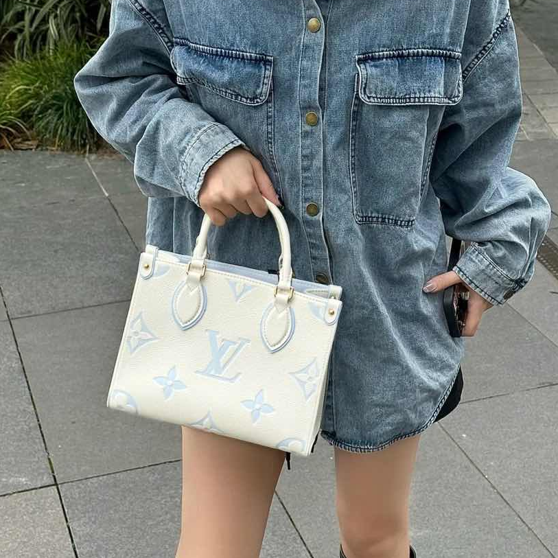 99新 LouisVuitton/路易威登 小花Jerry Onthego 小号 25 拼色包