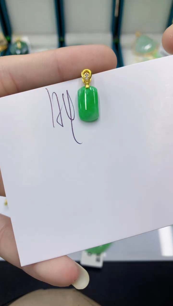 颈饰未镶嵌翡翠安翡翠