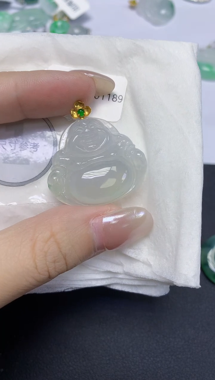 颈饰18K金镶嵌翡翠天然缅甸翡翠A货百元以上9元证书费自理