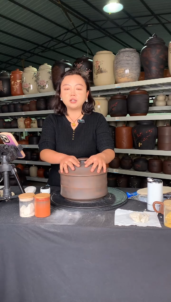 【闪购商品】罐古铜色3-5饼357g饼茶罐