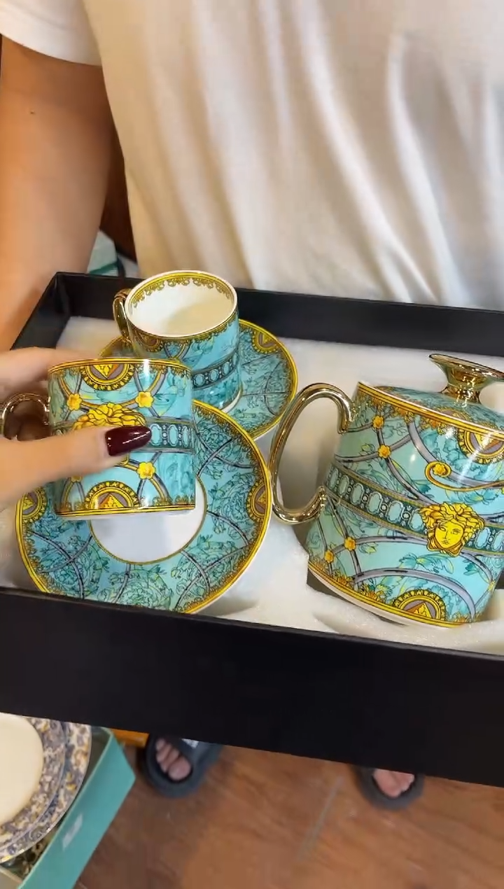 杯鸿辉家品牌瓷器，京东包邮！