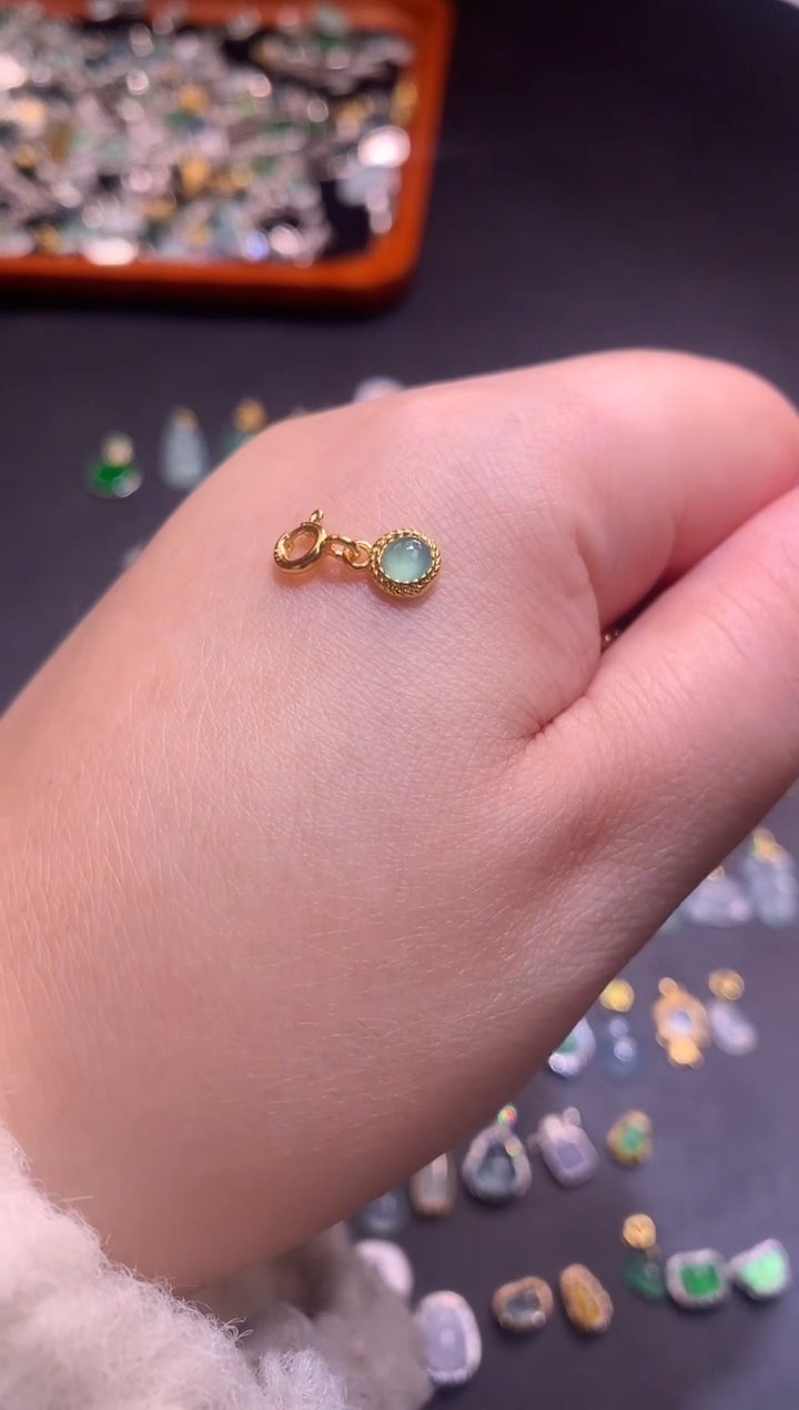 【闪购商品】翡翠吊坠(不含链)银S925镶嵌1