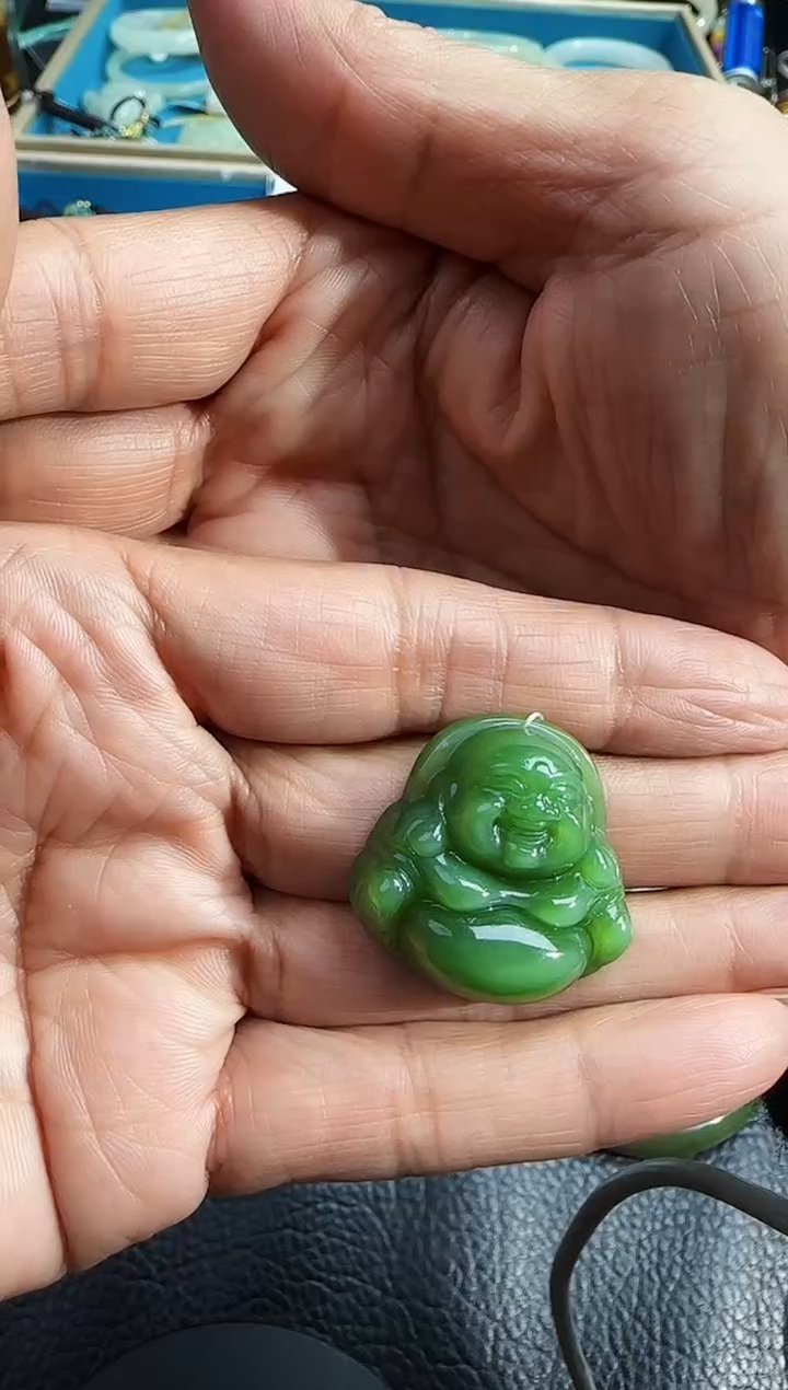 颈饰未镶嵌和田玉碧玉佛公吊坠