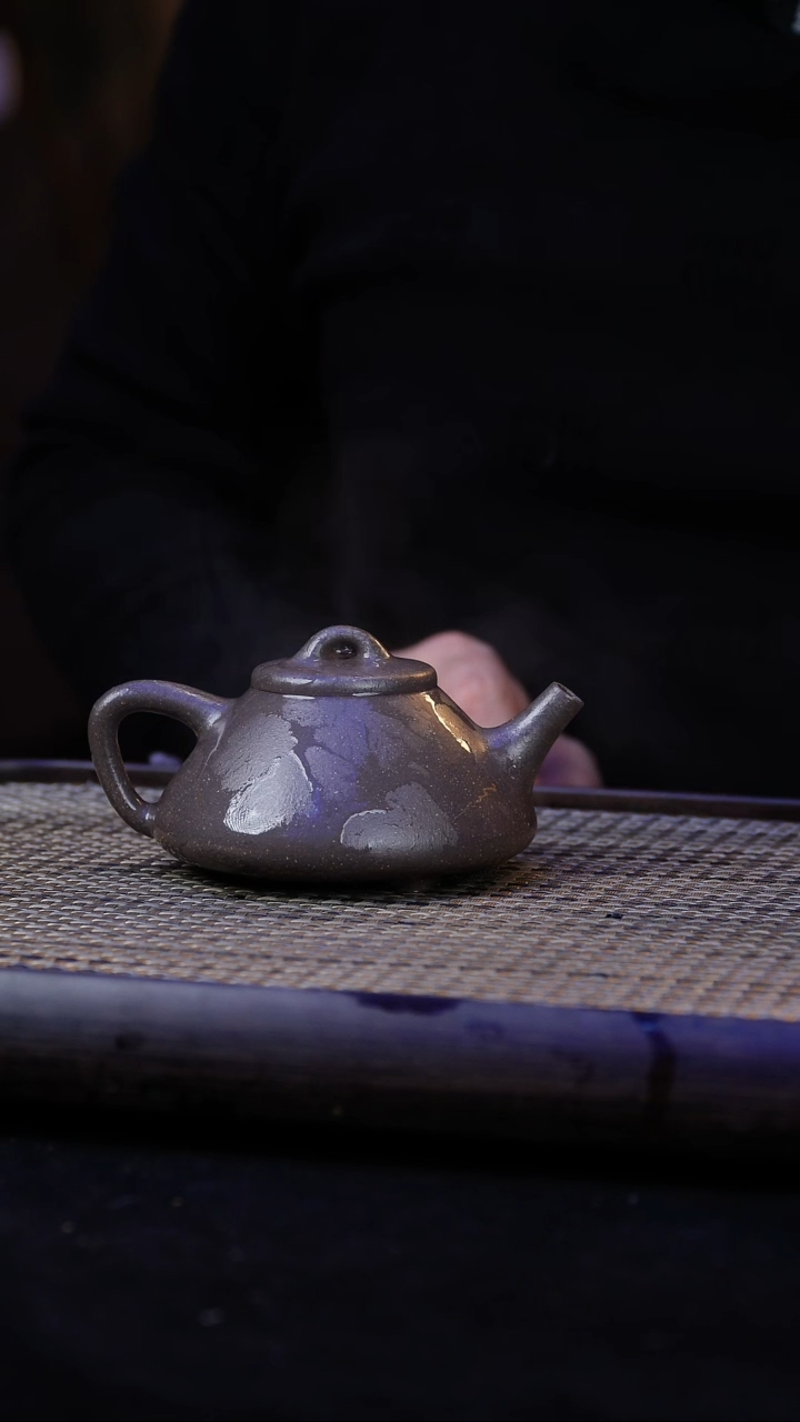 【闪购商品】紫砂茶壶天青泥-子冶石瓢【约180cc】