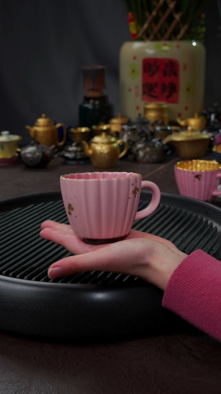 【闪购商品】杯【宜景窑桃夭粉描金】筋纹马克杯