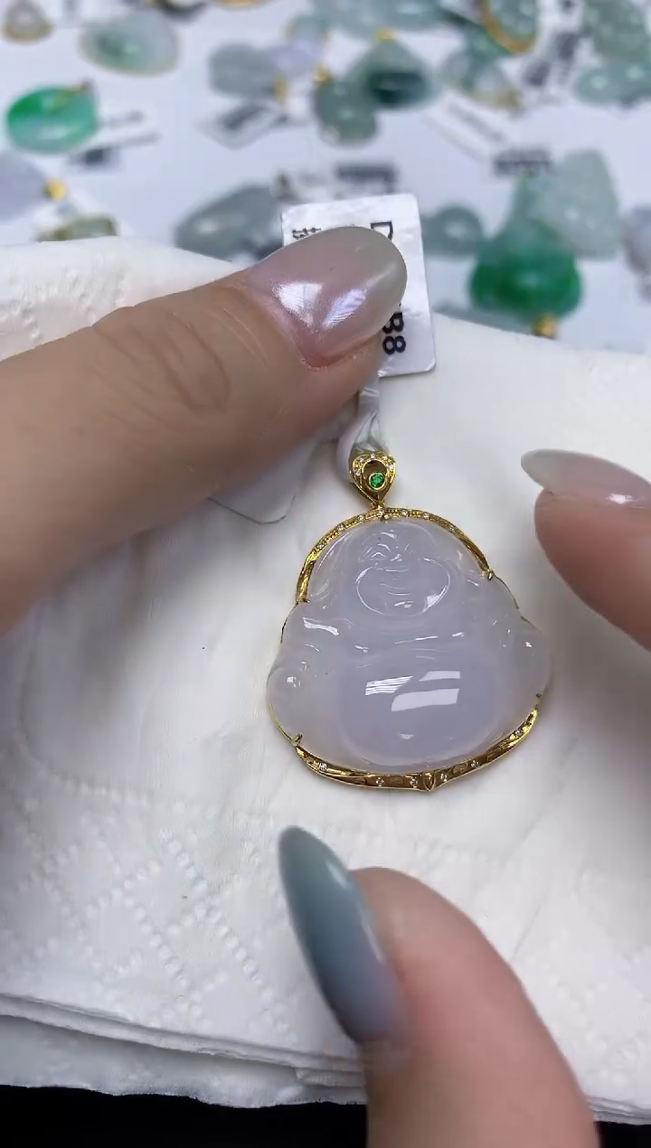 翡翠18K金镶嵌颈饰天然缅甸翡翠A货