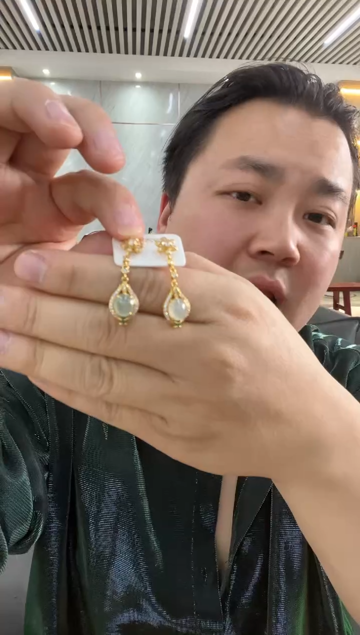 【闪购商品】翡翠耳饰未镶嵌耳环