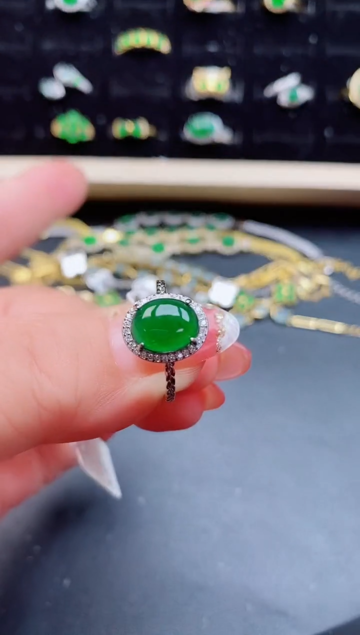 【闪购商品】翡翠戒指银S925镶嵌12112