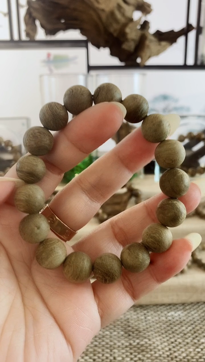 手串沉香正区马老奇黑土沉老料12+MM单圈