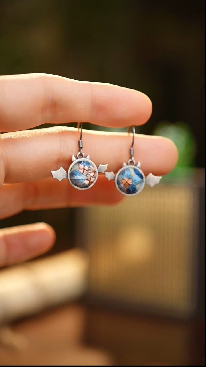 刺绣私人定制苗族手工Q527