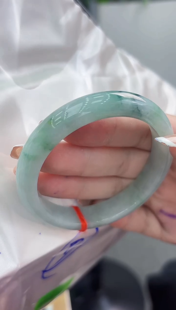 【闪购商品】翡翠手镯未镶嵌翡翠手镯