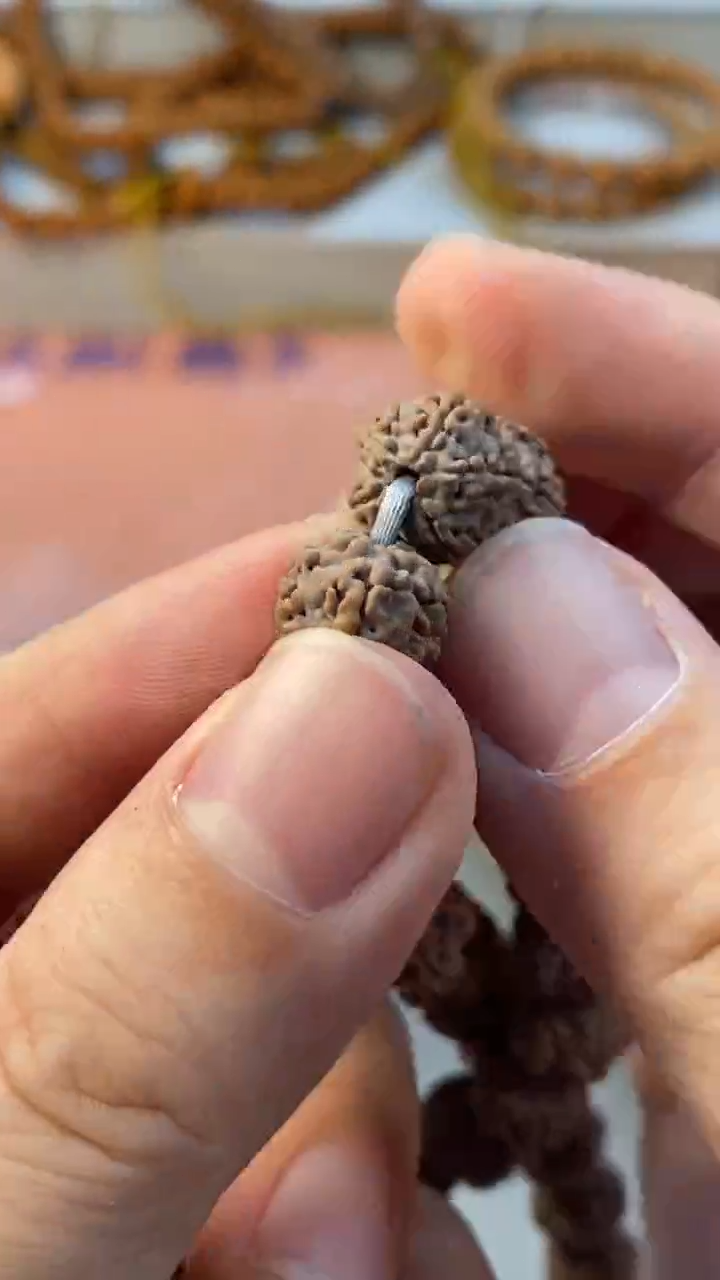 【闪购商品】金刚菩提手串真空包方堆梅花尺寸11-12+钢丝刷