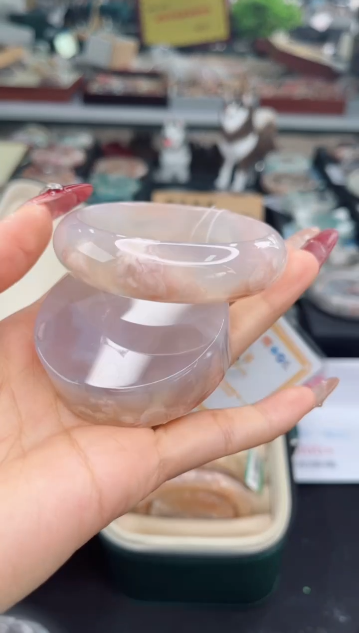 【闪购商品】石英质玉手镯未镶嵌55圈口（赠品镯心）6650115