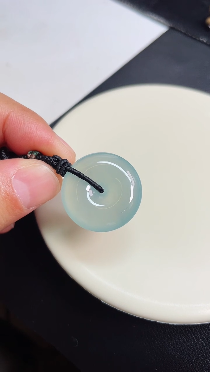 颈饰未镶嵌翡翠平安扣 尺寸 24.7   6.1mm