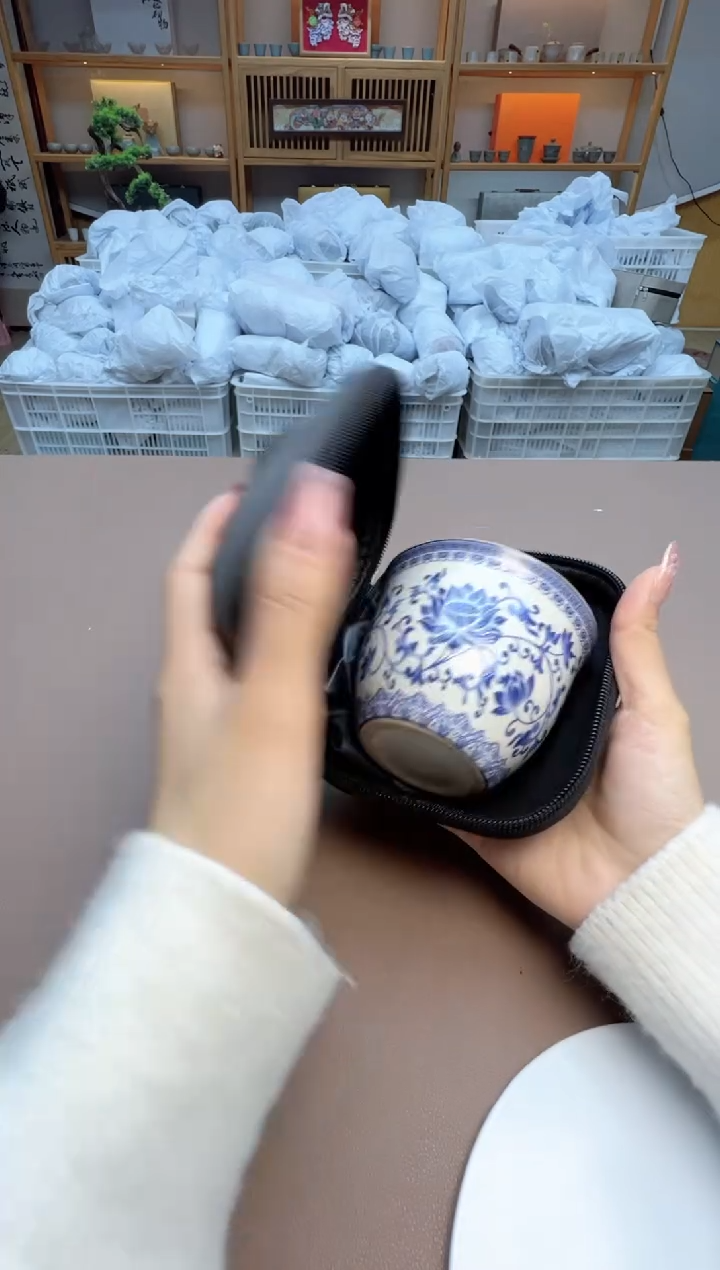 【闪购商品】摆件瓷制品S1111111111111