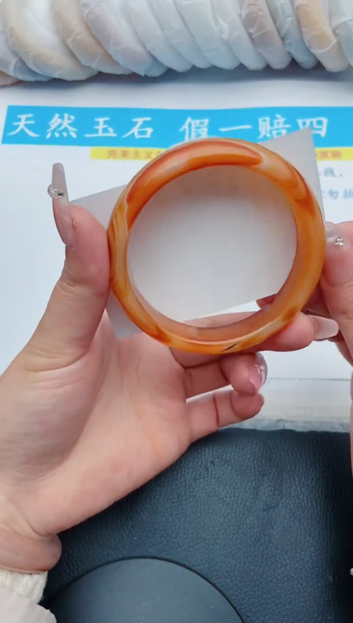 【闪购商品】石英质玉手镯未镶嵌102+60/61