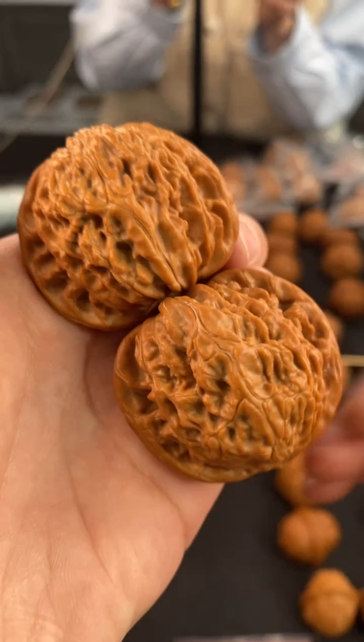 【闪购商品】文玩核桃把件山地磨41-x568