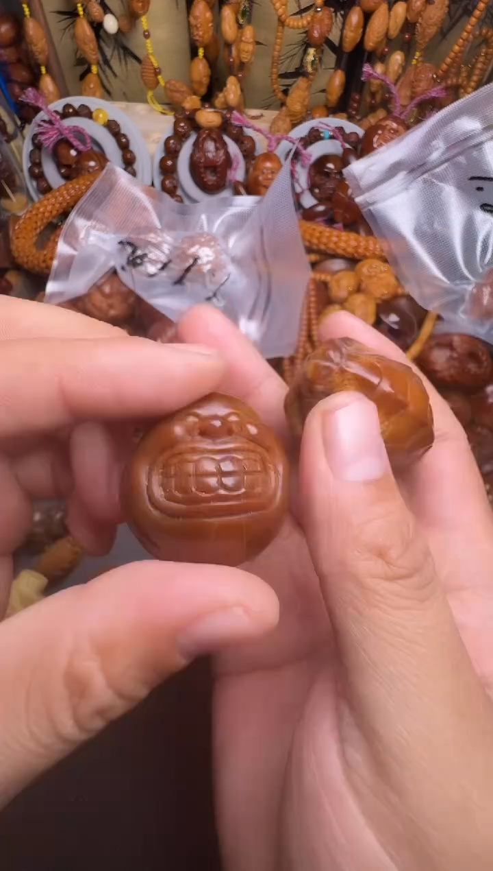 手串橄榄核小*菜2个的