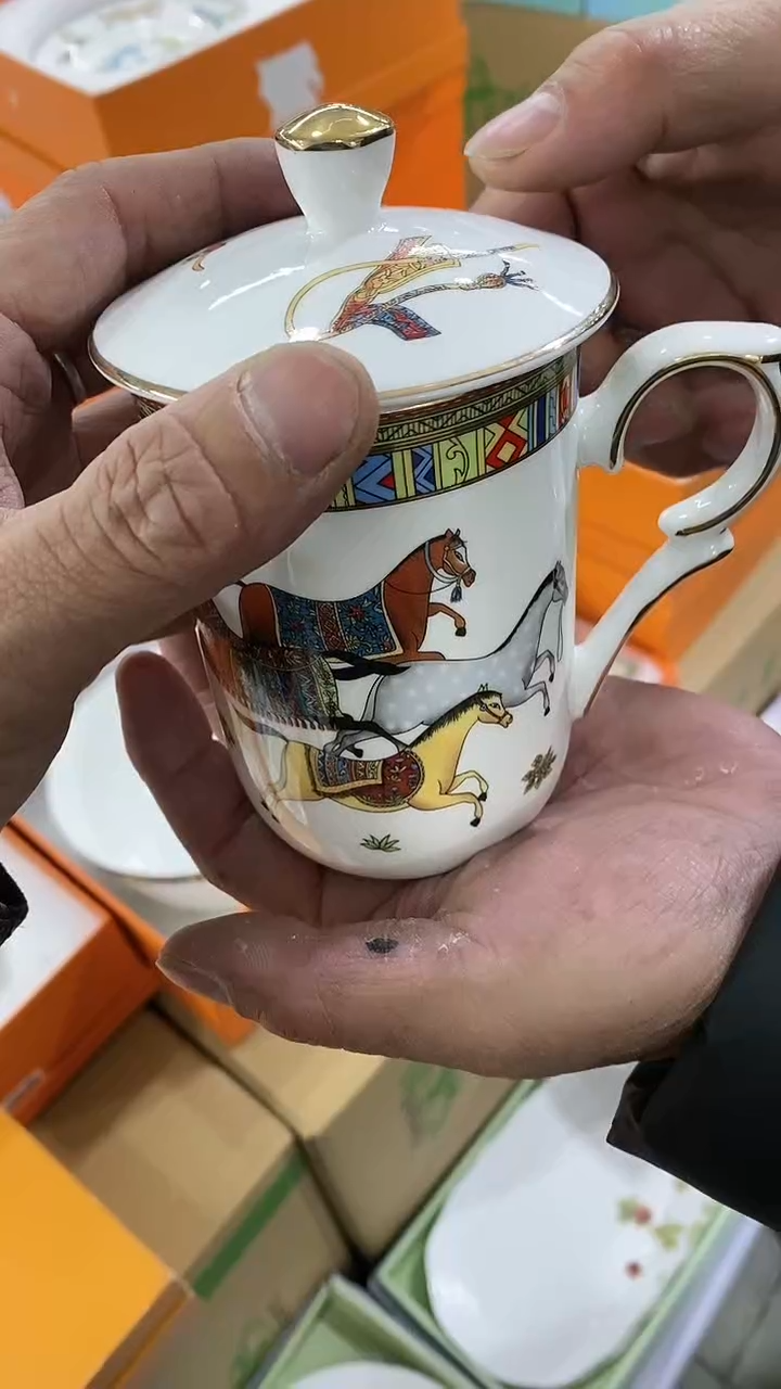 【闪购商品】瓷片00000000000000