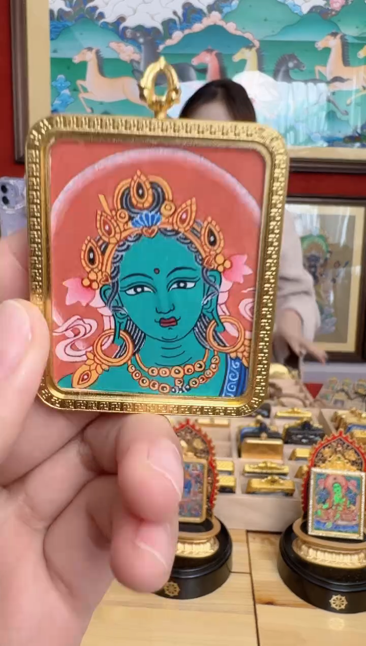 吊坠绿妈妈-热贡纯手绘-安安