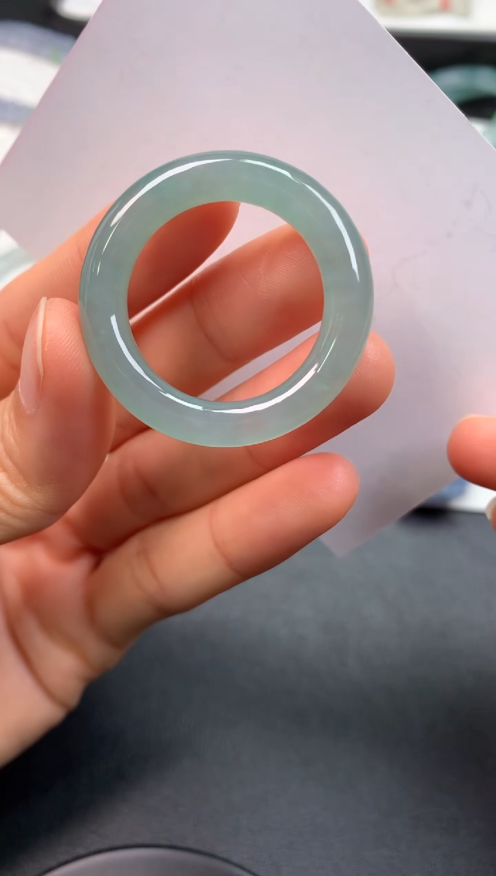 未镶嵌定制翡翠0684985644（镯25*5*5.8）