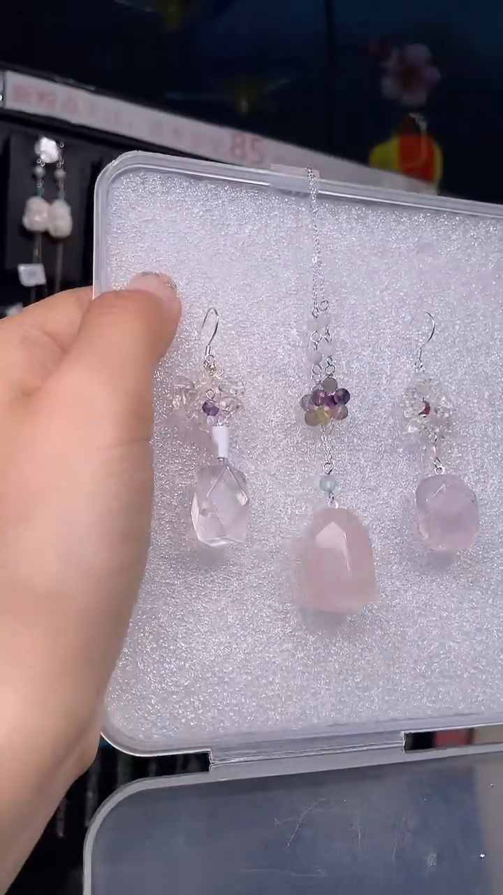 颈饰未镶嵌水晶嘟****果 嘟嘟响的芒果