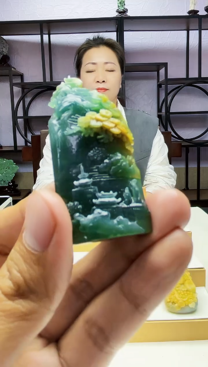 【闪购商品】定制翡翠未镶嵌毛货01150082