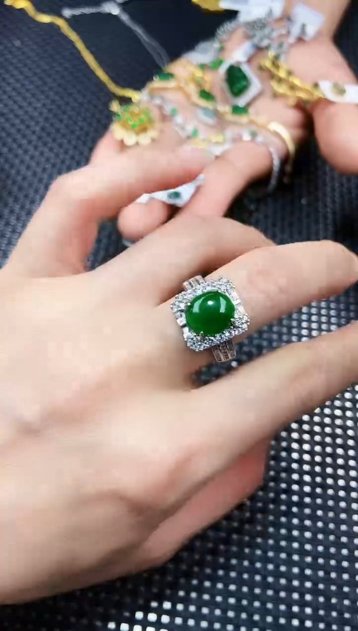 【闪购商品】翡翠戒指未镶嵌11111111