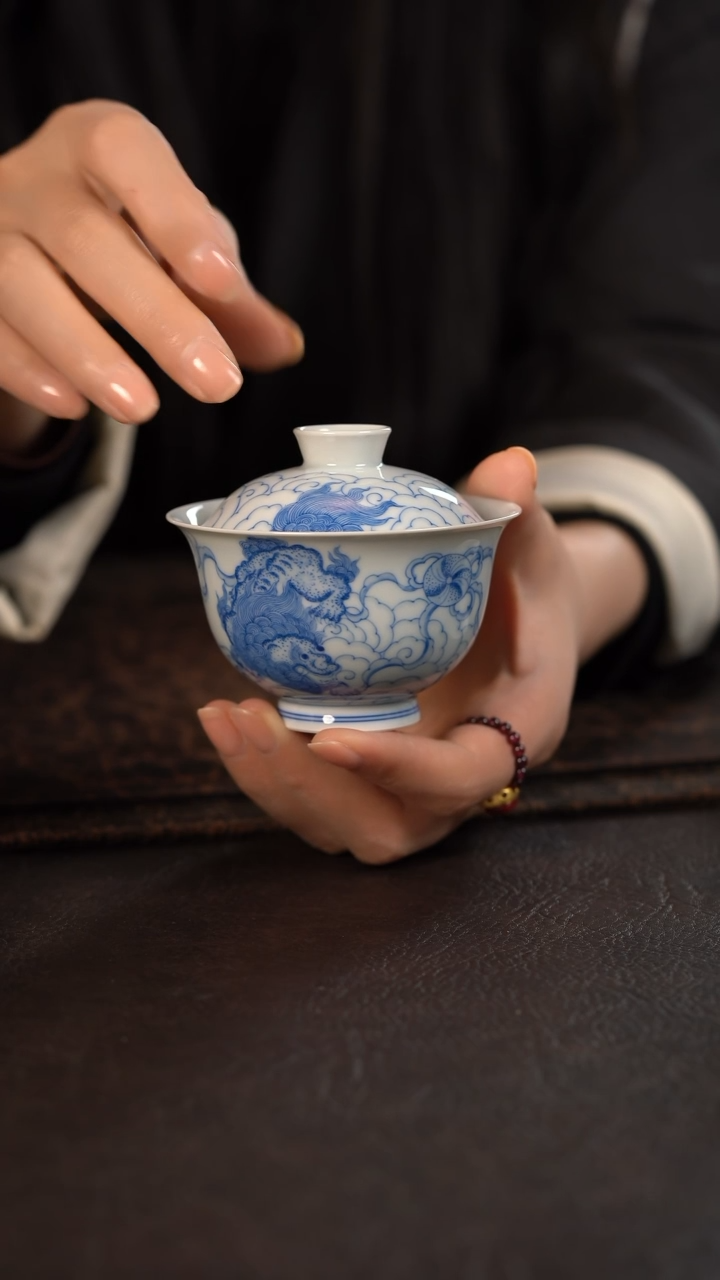 【闪购商品】杯聚澜堂狮子绣球盖碗