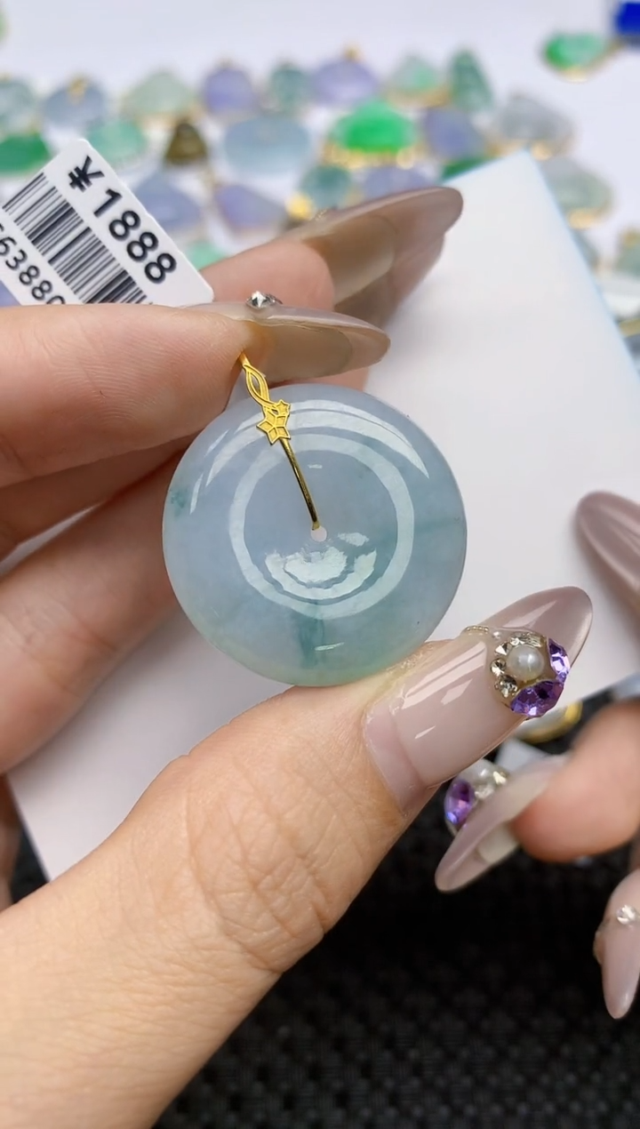 翡翠挂件18K金镶嵌338   天然翡翠A货