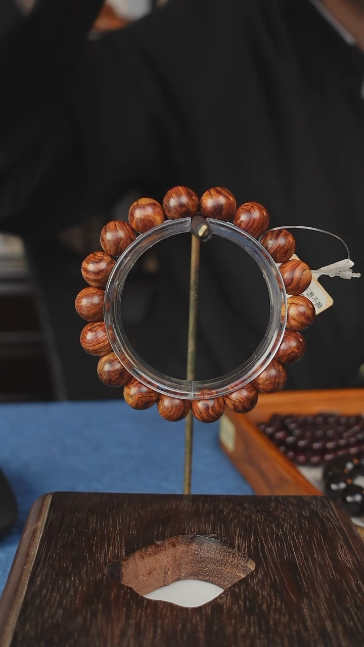 【闪购商品】木海南黄花梨手串1.2规格