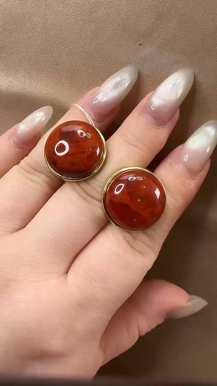 颈饰未镶嵌南红玛瑙耳环