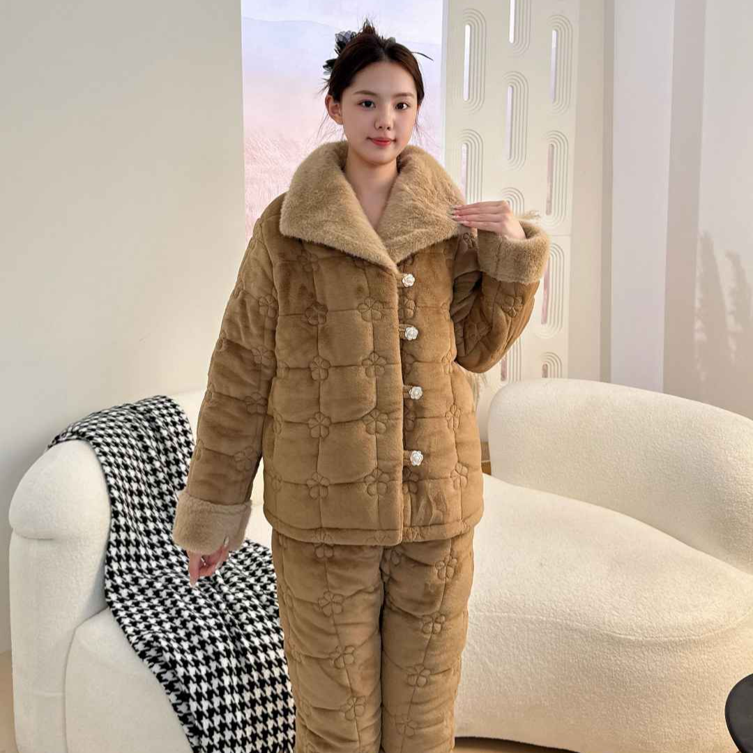 8195冬季上新 家居服套装可外穿女款睡衣休闲翻领设计