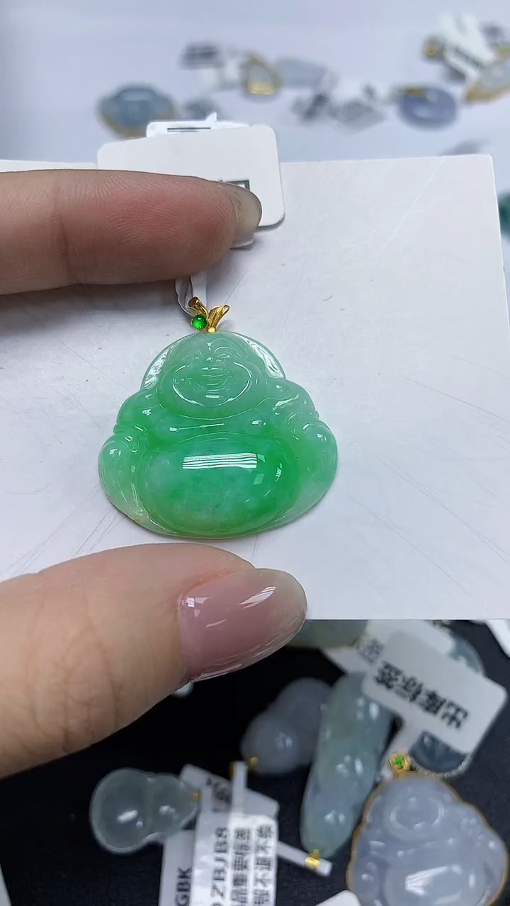 翡翠18K金镶嵌颈饰天然缅甸翡翠A货