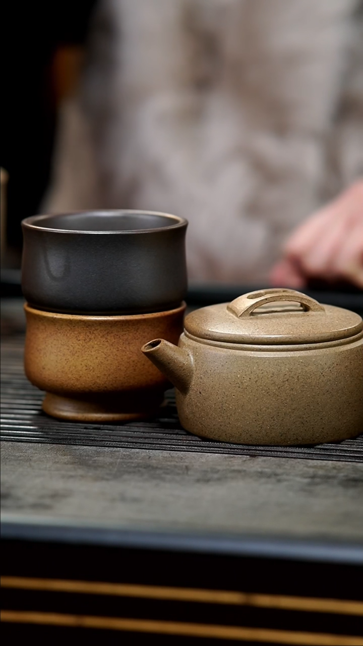 【闪购商品】紫砂茶壶柴烧老段泥平底小汉瓦160cc