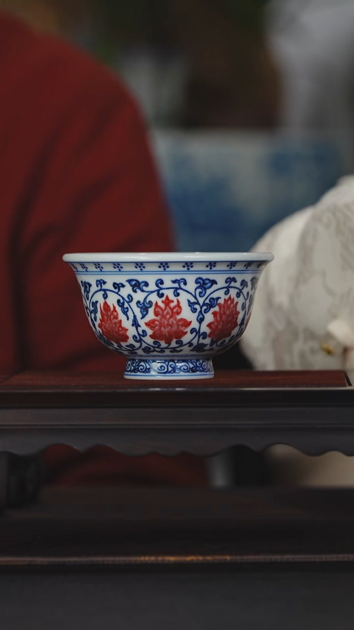 【闪购商品】青花釉里红缠枝莲压手杯@@txh241