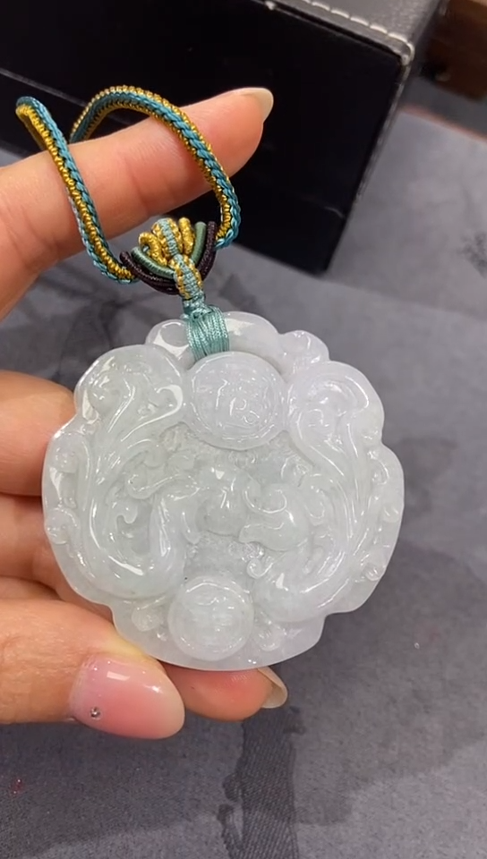 【闪购商品】翡翠颈饰未镶嵌吊坠