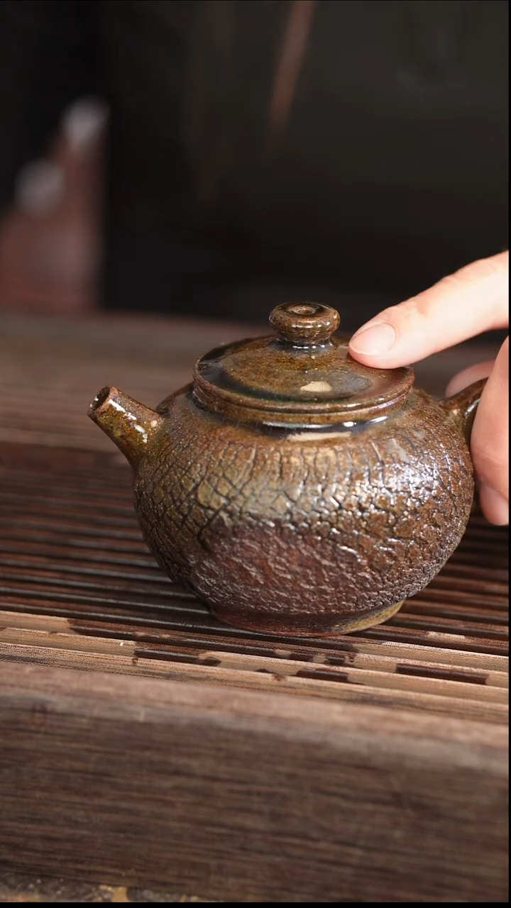 茶壶紫砂24号    210cc