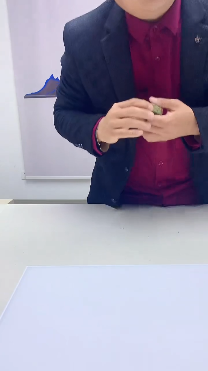 【闪购商品】定制翡翠未镶嵌4969zm-毛货挂件