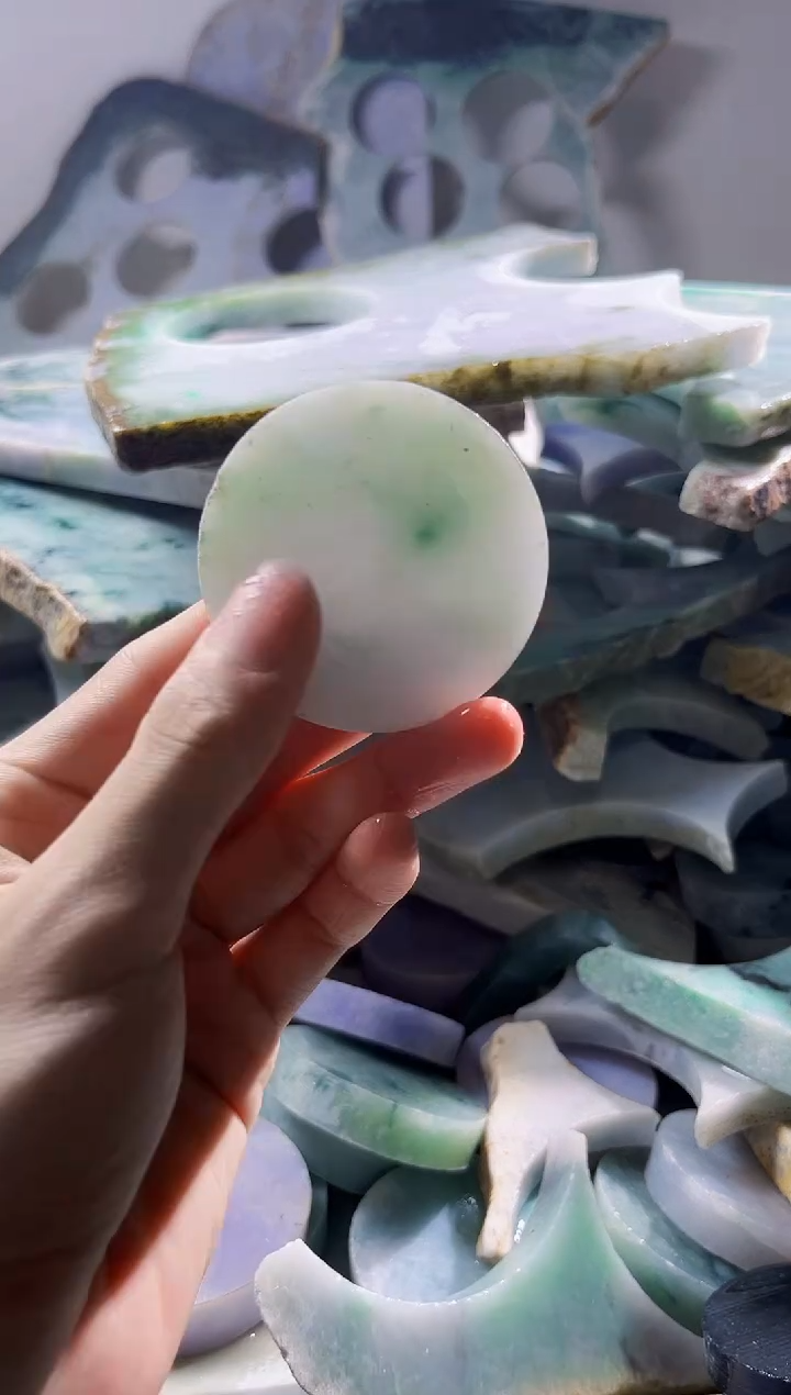 翡翠裸石缅甸翡翠A货陈9022